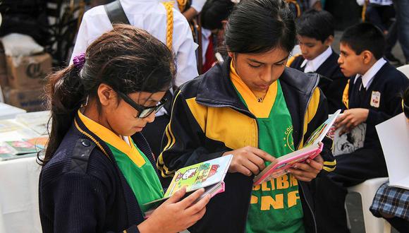 ​Municipalidad de Lima entrega 200 mil libros a bibliotecas 