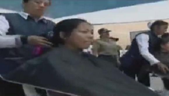​Arequipa: alumnas de escuela de policías donan cabello a pacientes con cáncer [VIDEO]