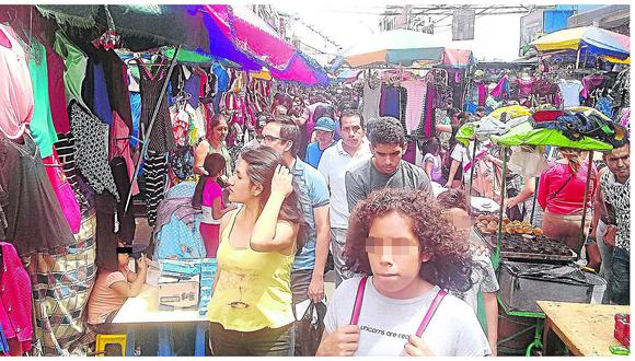 Centro de Trujillo declarado en emergencia por masiva presencia de ambulantes 
