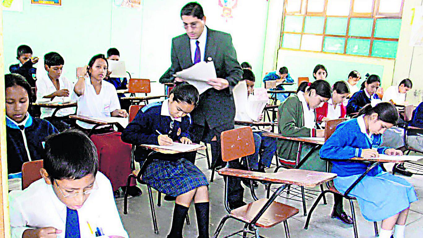 Gobierno prevé gastar 4.7% más el próximo año respecto de 2016