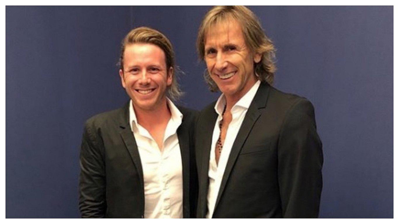 Hijo de Ricardo Gareca reveló qué influyó en su papá para que siga en la selección peruana 