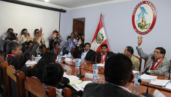 Ayacucho: Determinan 120 días de suspensión para prófugo gobernador Wilfredo Oscorima