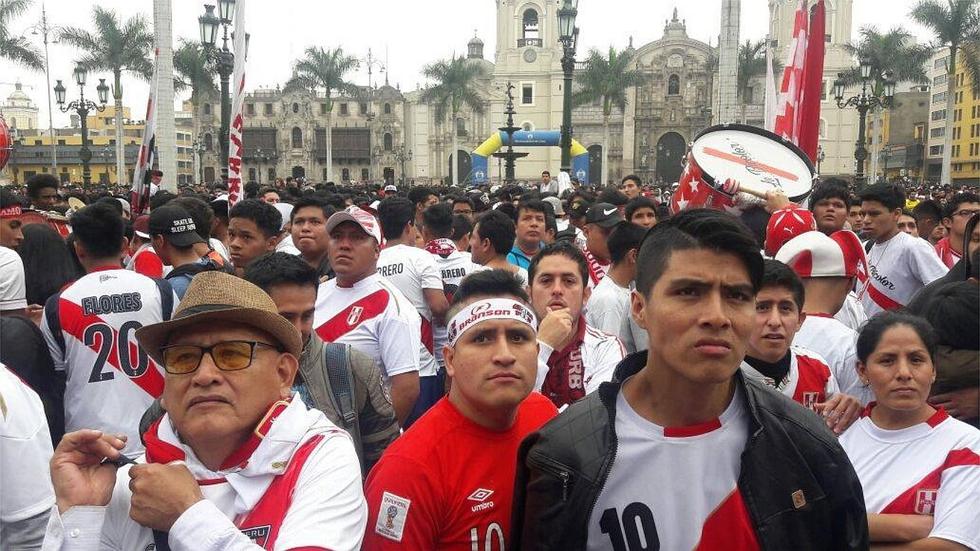 Lamento de hinchas tras eliminación de Perú en el Mundial Rusia 2018 (GALERÍA)