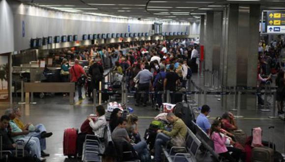 Mundial Brasil 2014: Empleados de aeropuertos de Río de Janeiro harán huelga mañana 