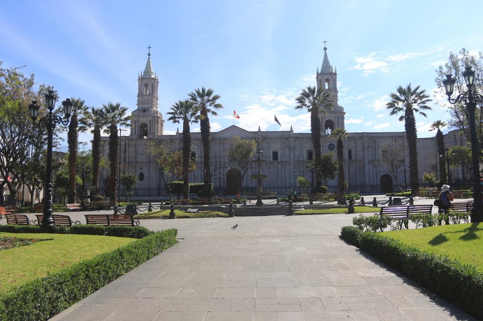 Arequipa es una ciudad y un área metropolitana, capital de la provincia homónima y del departamento de Arequipa, es considerada la 'Capital Jurídica del Perú' y la 'Sede Oficial del Tribunal Constitucional' desde 1979. (Foto: El Comercio / Fuente: Municipalidad de Arequipa)