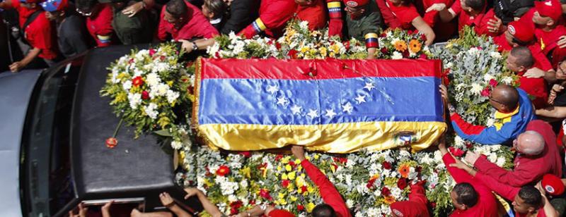 El dolor invade Venezuela: Multitud despide a Hugo Chávez