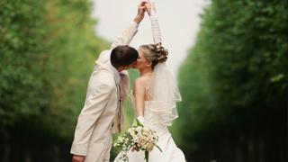 ¿Sabes cuánto tiempo dura la felicidad de los recién casados?