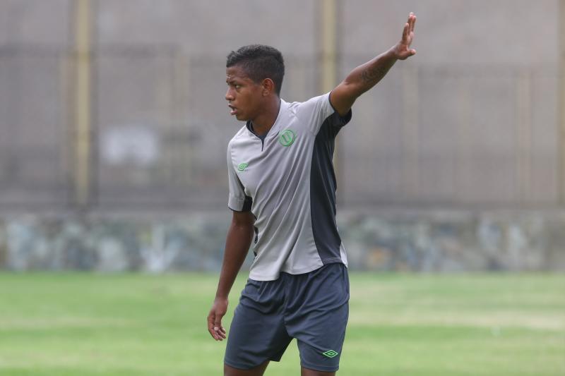 Wilmar Valencia descarta la llegada de Andy Polo a Alianza Lima