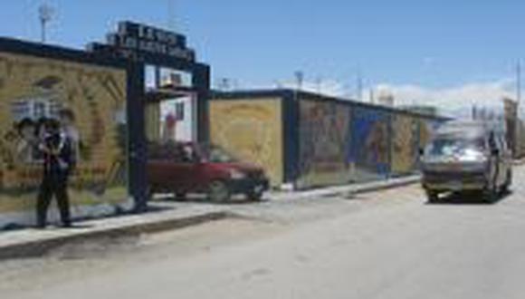 Nuevo Chimbote Roban en colegio de asentamiento humano 