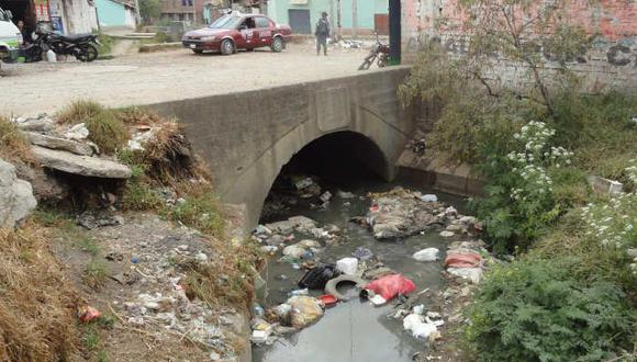 Río Chilca es una cuenca maloliente