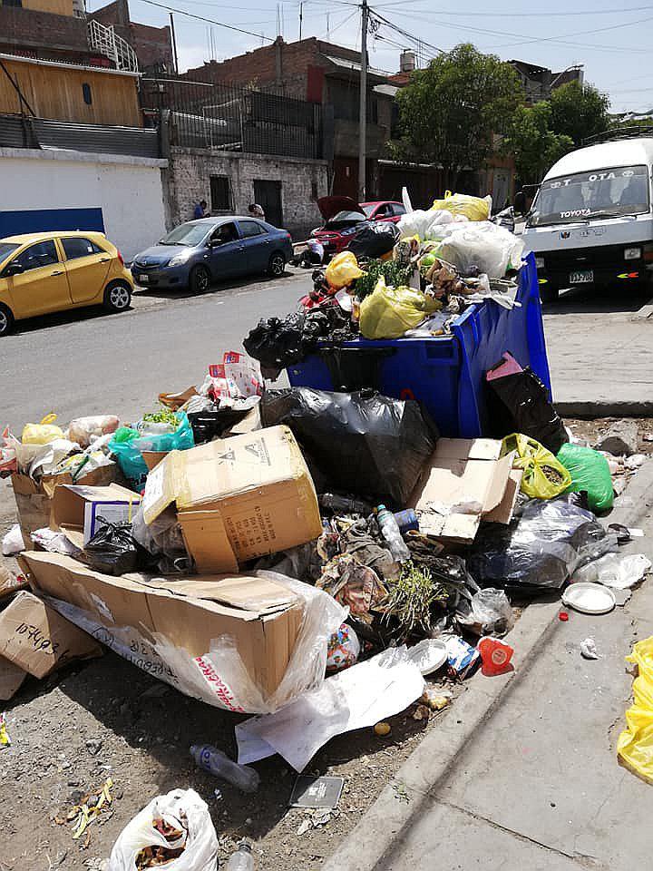 Nueva gestión municipal detectó que no recogieron basura en últimos 10 días del 2018