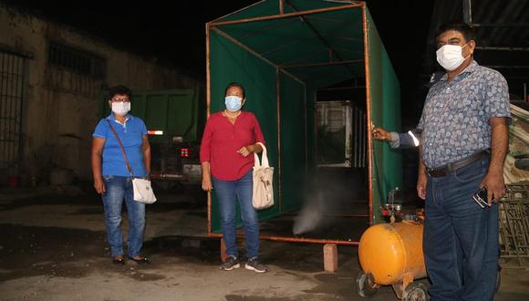 Santiago de Cao: Instalan túneles para desinfectar a ciudadanos en la entrada de mercados
