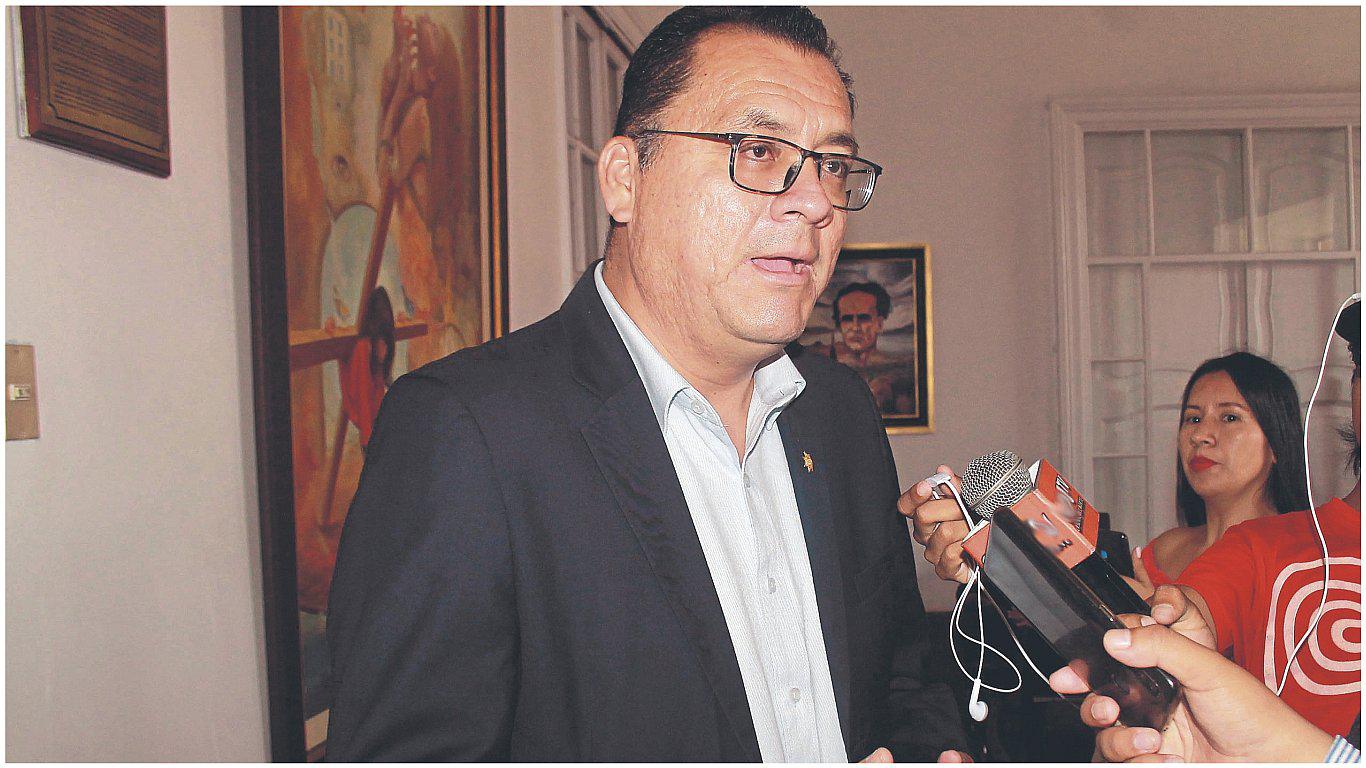 Exigen que autoridades intervengan en mineras ilegales del cerro El Toro 