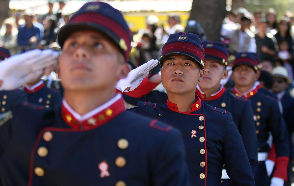 Así fue la parada y desfile por Fiestas Patrias en Cusco (FOTOS)