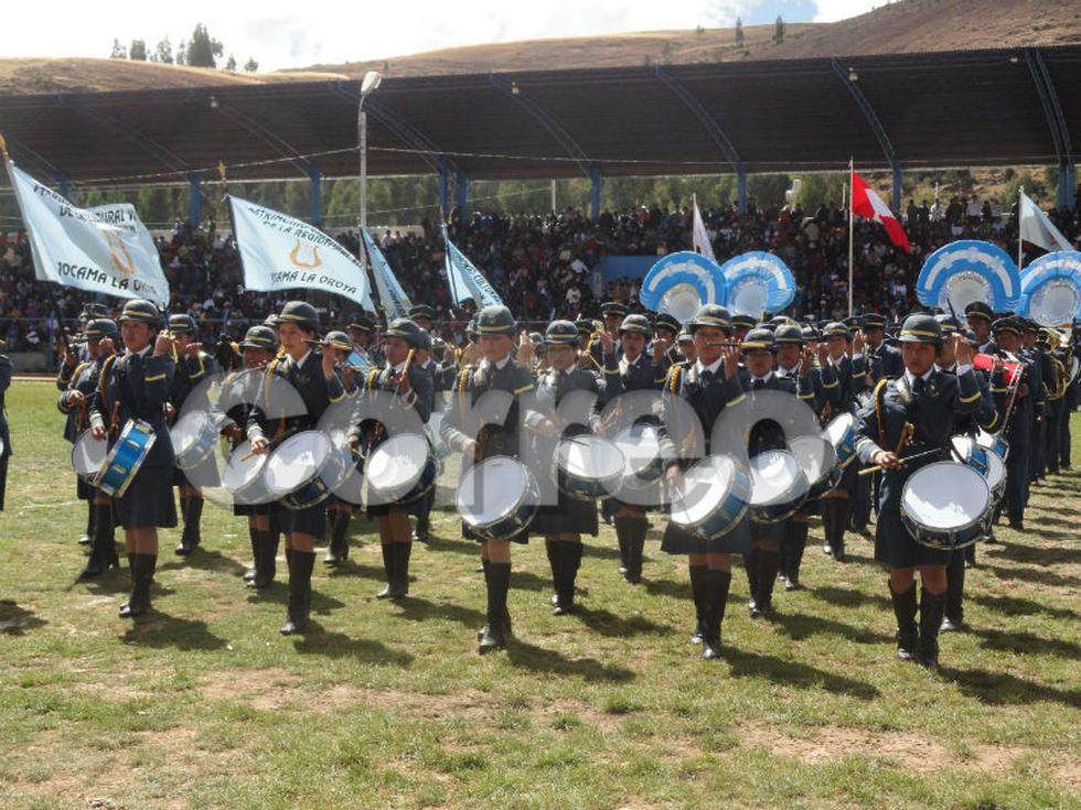Bandas escolares se lucen en concurso de música (FOTOS)