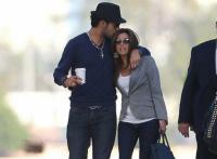Eva Longoria se fue a España con hermano de Penélope Cruz