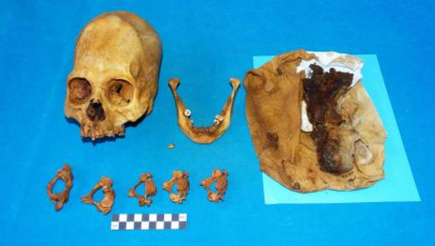 Guatemala entrega a Perú restos óseos de cultura Paracas