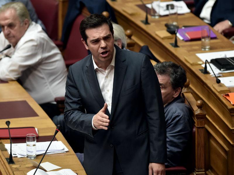 Parlamento griego aprobó acuerdo de Tsipras con Eurogrupo