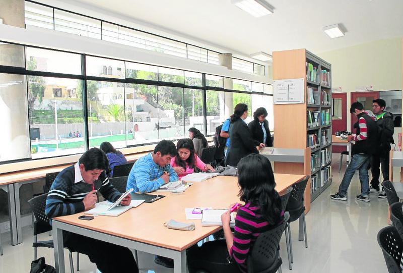 UCSP inaugura nueva biblioteca