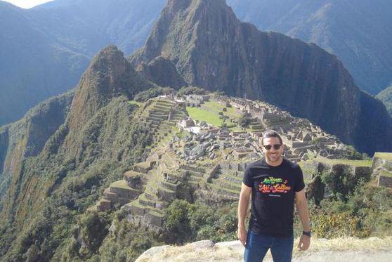 Twitter: Claudio Pizarro disfruta vacaciones en Machu Picchu