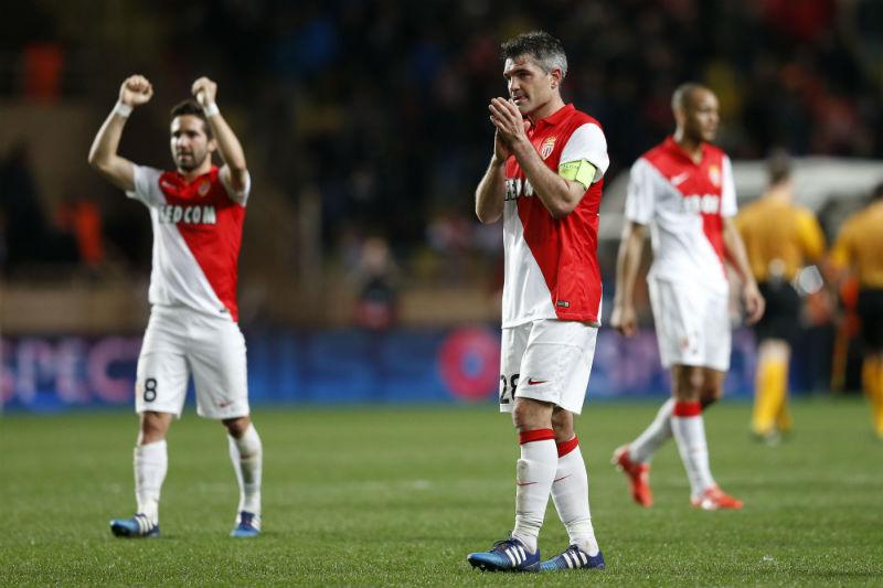 Arsenal venció 2-0 al Mónaco pero fue eliminado de la Champions League