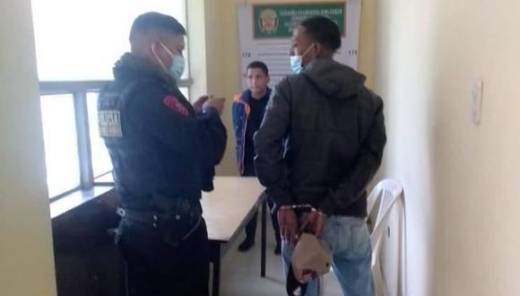 Delincuentes usaban mototaxi para cometer robos en el distrito de Florencia de Mora. Ambos fueron trasladados a la dependencia policial. (Foto; Municipalidad de Florencia de Mora)