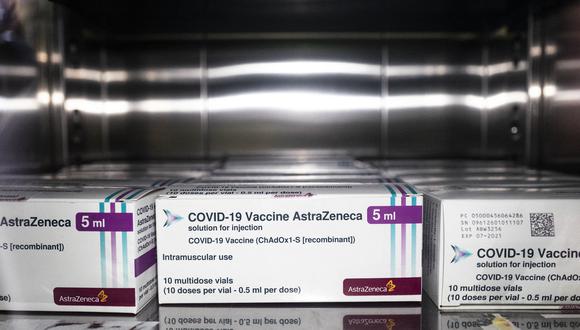AstraZeneca entregó en el primer trimestre 30 millones de los 120 millones de dosis acordadas con la UE. (Foto: AFP)