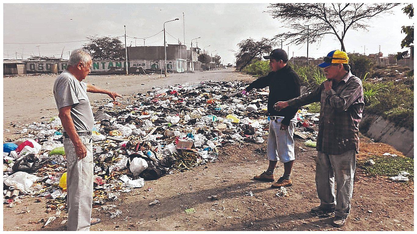 Pobladores de Las Vegas de Pomalca conviven con cantidad de basura 