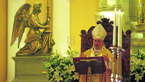 Arzobispo de Arequipa: 'No puede denigrarse a la PNP por algunos casos de corrupción'