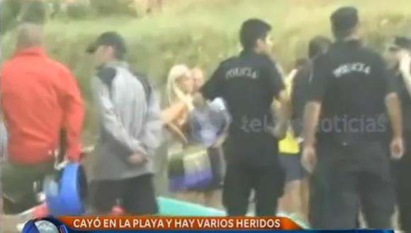 Cuatro muertos tras caída de rayo en playa argentina