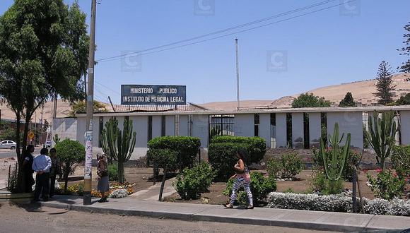 En la morgue de Tacna evalúan a cadáveres en jardín del establecimiento