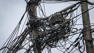 Publican ley para el retiro de cableado aéreo en mal estado: empresas tendrán plazo de 24 meses tras publicarse reglamento