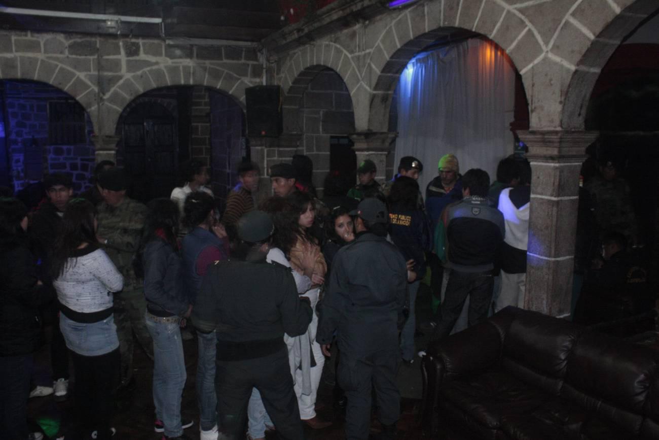 Establecimientos nocturnos reabrieron tras ser clausurados