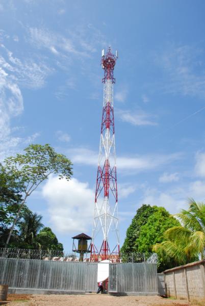 Poblados de la selva central acceden a servicios de telecomunicaciones