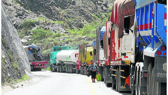 ​Transportistas piden a Martín Vizcarra concluir la ruta alterna Huayllay - Canta