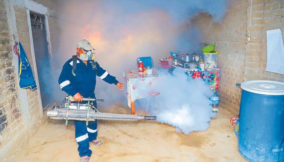 La Gerencia Regional de Salud realiza fumigación en zonas más afectadas en el distrito esperancino.