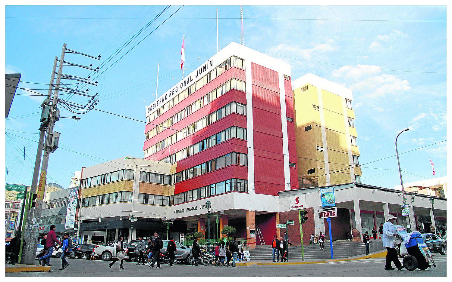 Por insistencia de Cerrón, podrían multar al GRJ hasta con mil UIT