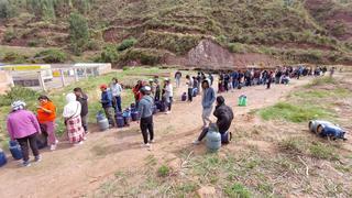 Grandes colas por gas en distribuidoras de Cusco (FOTOS)