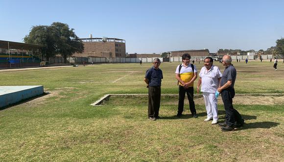 Delegación de remodelacion de estadios visitó el Manuel O. Feijoó de Catacaos.