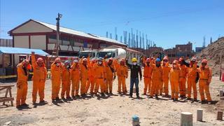 Juliaca: obreros del colegio Perú Birf siguen impagos