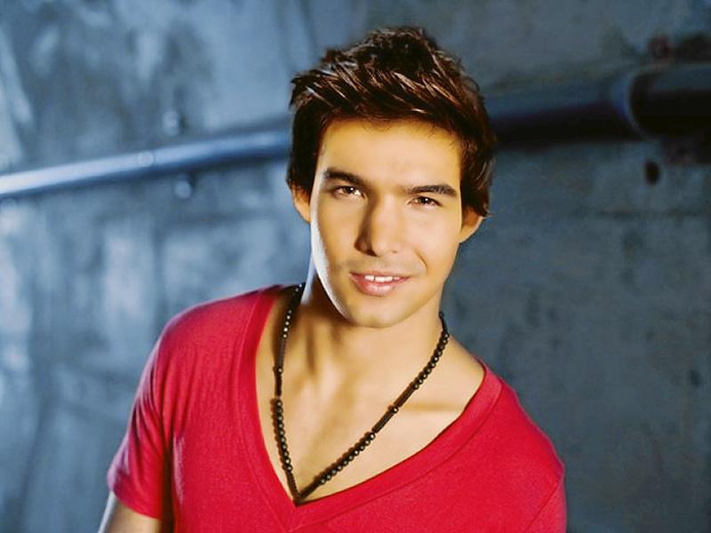 Ezio Oliva grabará disco de baladas