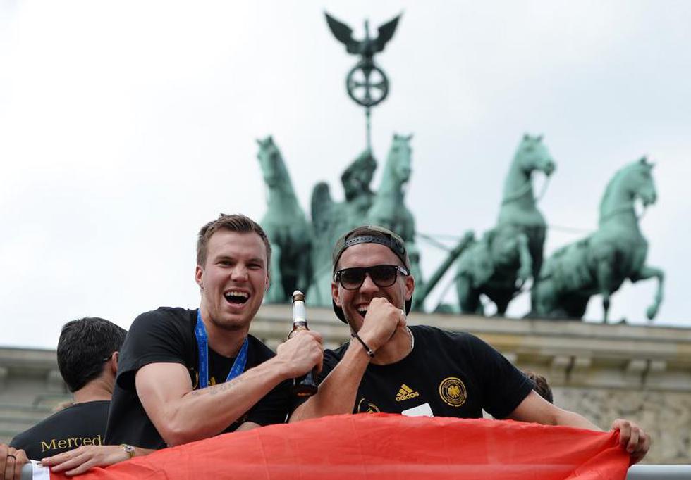 Brasil 2014: Así recibieron los hinchas alemanes a los campeones del mundo (FOTOS)