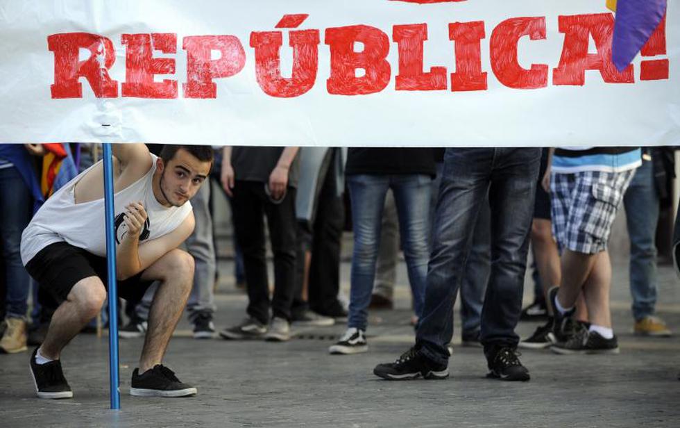 España: Manifestantes piden referéndum para abolir la monarquía (FOTOS)