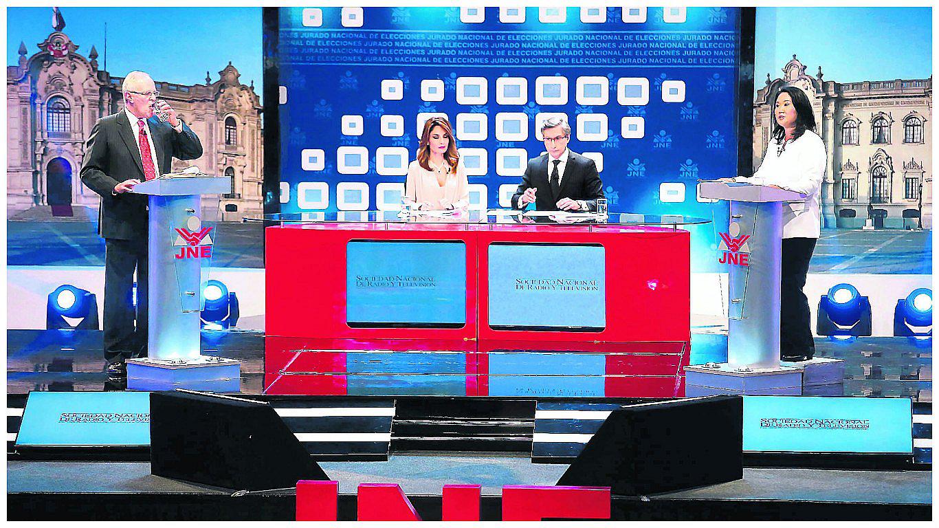 Debate entre PPK y Keiko Fujimori se dio golpe por golpe (VIDEO)