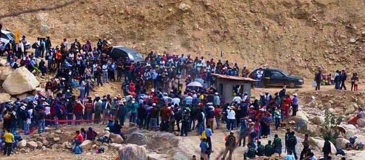 La Libertad: Pobladores de Piás protestan por fuga de relave (VIDEO)