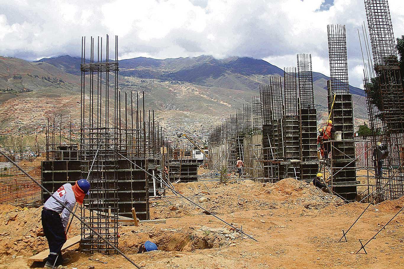 GRH garantiza 11 millones de soles para reinicio de complejo de Paucarbamba