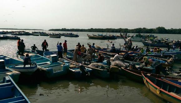 Marina detuvo a siete embarcaciones ecuatorianas que invadieron mar peruano
