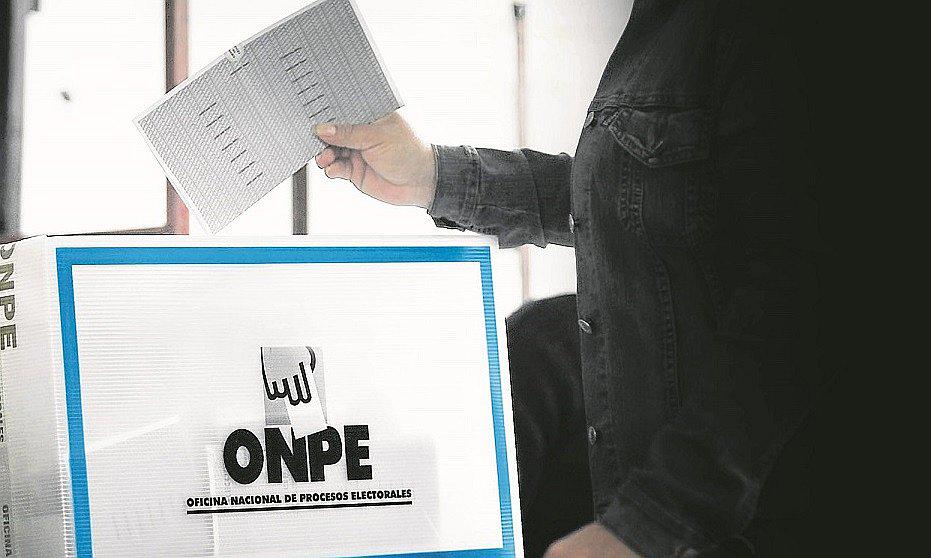 Resultados a boca  de urna: JNE y   ONPE  llaman   a la prudencia 