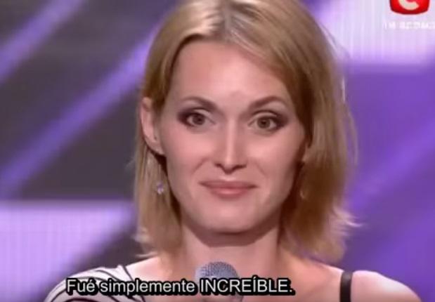 VIDEO: Casi eliminan a concursante de canto porque creían que era playback