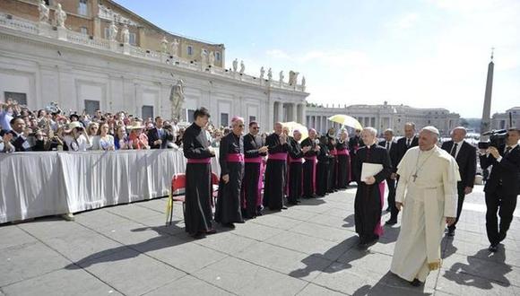 Papa Francisco lamenta que "poderosos" sean incapaces de dar soluciones en Oriente Medio